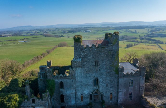 Leap Castle, Co. Offaly - Gareth McCormack for Tourism Ireland